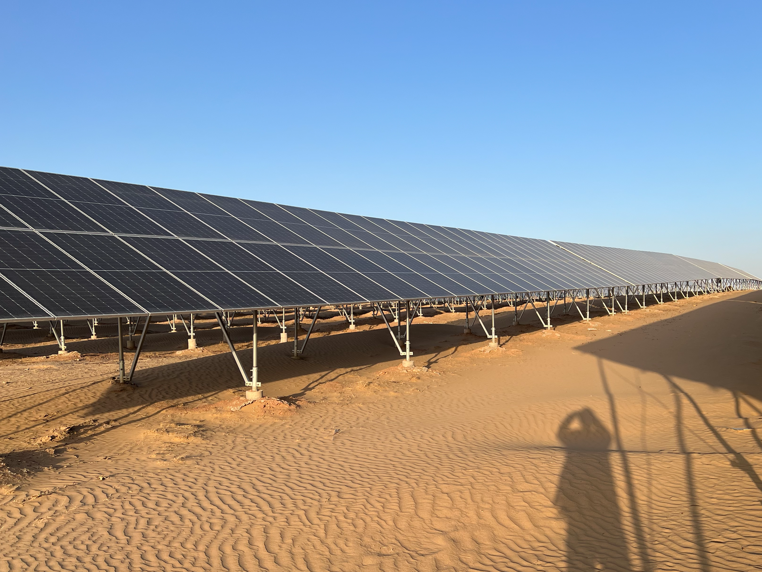 Rozszerzanie długości życia stojaka słonecznego i konserwacji cięcia